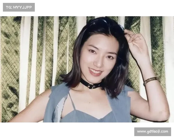 代迷之审美:那些看似“歪瓜裂枣”,却被称为“天仙”的四位女明星 代迷之审美:那些看似“歪瓜裂枣”,却被称为“天仙”的四位女明星